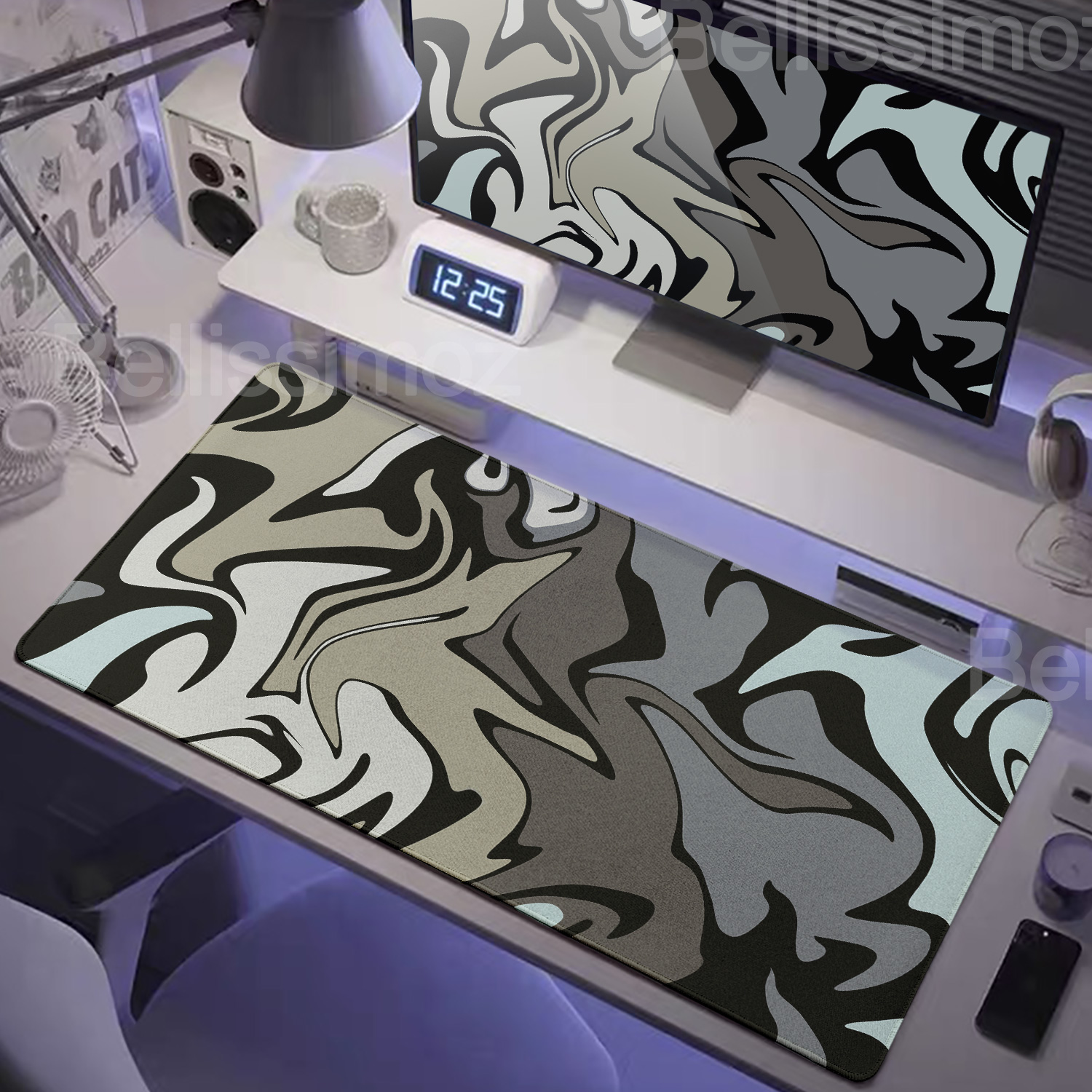 Strata Liquid Mousepad Large G - огляд і ціна Tradescantia Purple